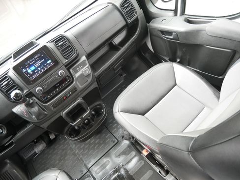 Used 2023 RAM ProMaster 2500 FWD image 11