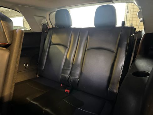 Used 2017 Dodge Journey GT image 23