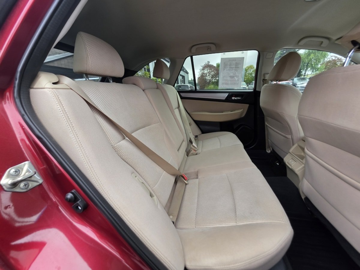 Used 2019 Subaru Outback 2.5i Premium AWD/4WD image 14