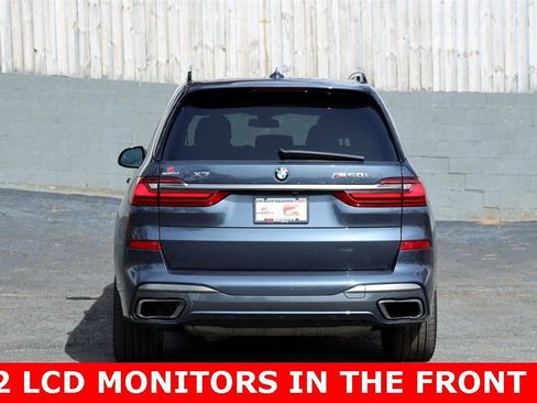 Used 2022 BMW X7 M50i w/ Cold Weather Package image 7