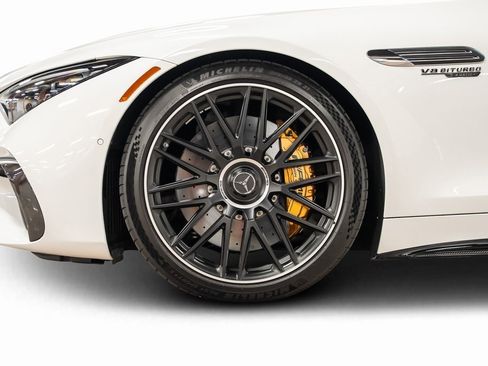 Used 2022 Mercedes-Benz SL 63 AMG 4MATIC image 17