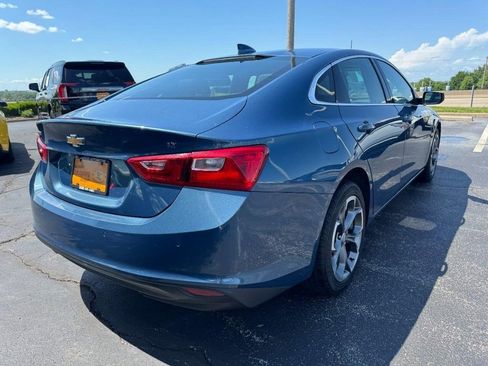 Used 2024 Chevrolet Malibu LT FWD image 3