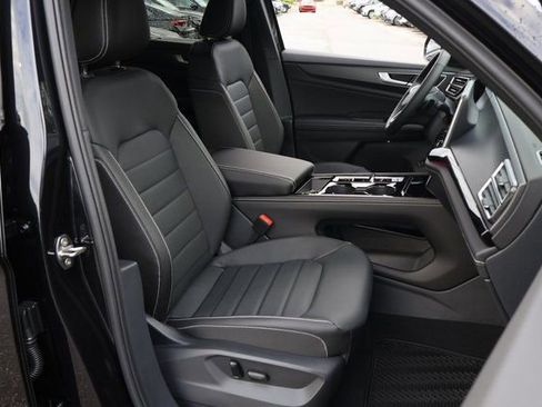 New 2026 Volkswagen Atlas Cross Sport SEL R-Line image 18