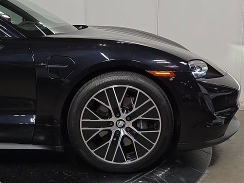 Certified 2024 Porsche Taycan RWD image 11