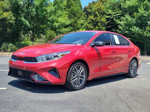 Certified 2024 Kia Forte GT-Line FWD image 18