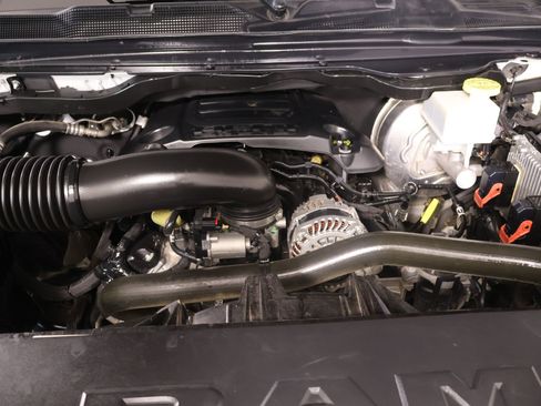 Used 2021 RAM 1500 Big Horn AWD/4WD image 18