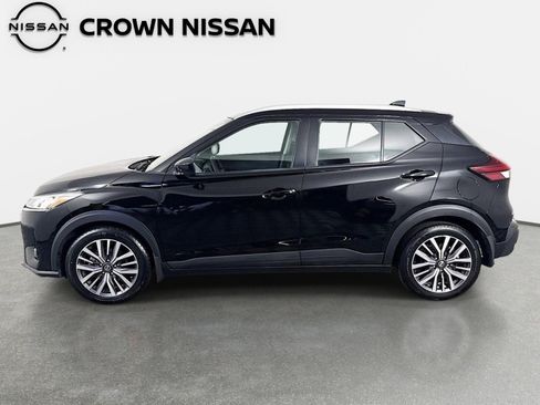 Certified 2021 Nissan Kicks SV FWD image 8