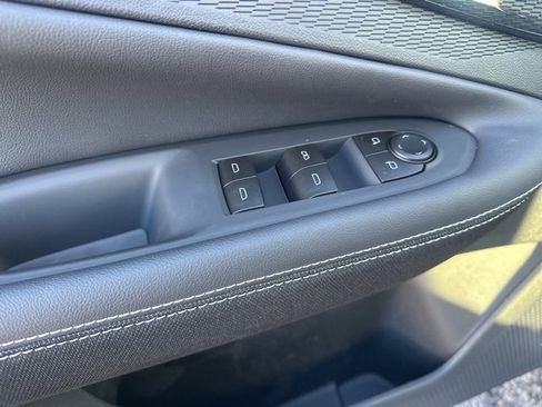 New 2026 Chevrolet Blazer EV LT image 13