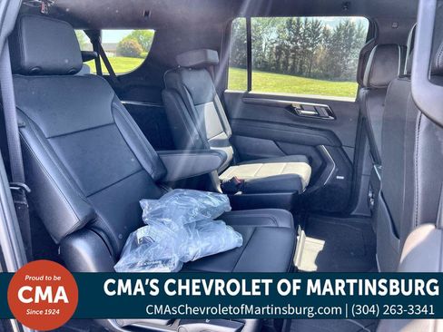 New 2026 Chevrolet Suburban LT w/ Comfort Package AWD/4WD image 23