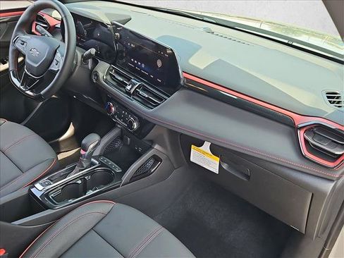 Certified 2026 Chevrolet TrailBlazer RS w/ Driver Confidence Package AWD/4WD image 27