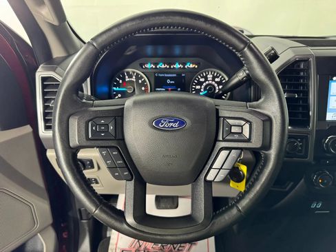 Used 2018 Ford F150 XLT w/ Equipment Group 302A Luxury AWD/4WD image 13