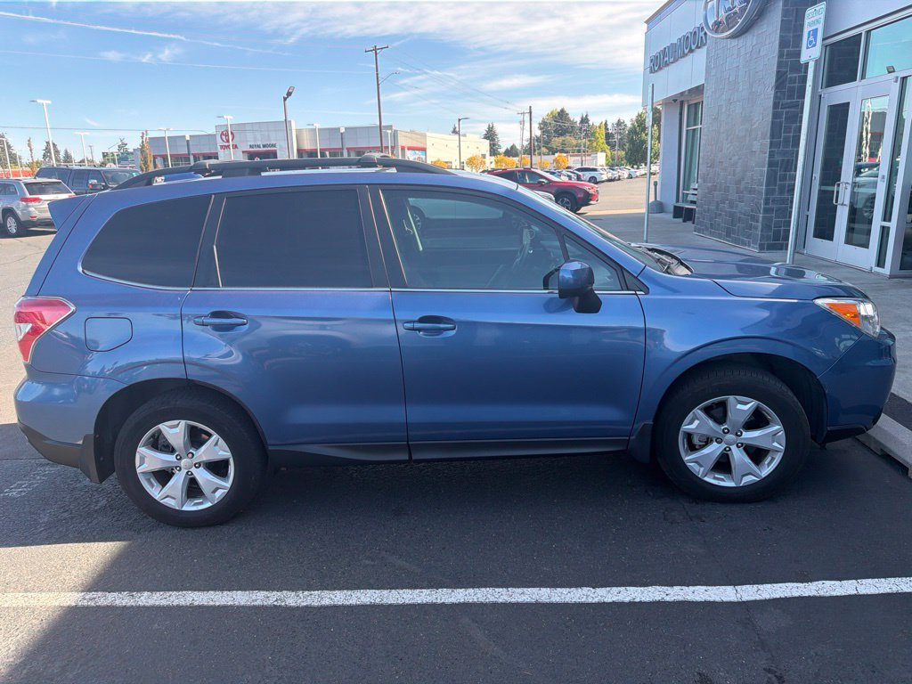 Used 2016 Subaru Forester 2.5i Limited AWD/4WD image 2