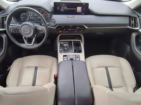 Used 2025 MAZDA CX-70 3.3 Turbo w/ Preferred Package image 11