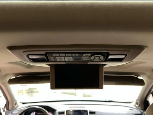 Used 2018 Honda Pilot Elite image 18