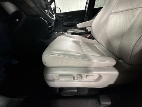 Certified 2023 Honda Passport EX-L image 17