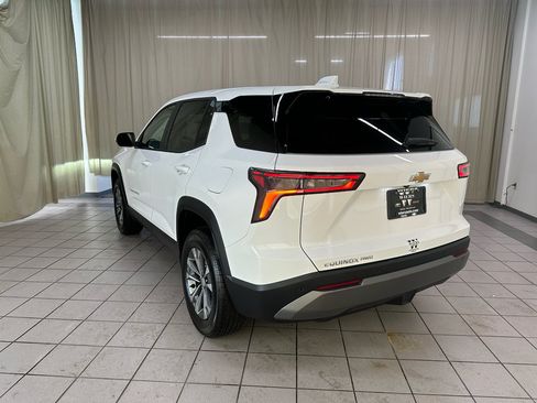 Used 2025 Chevrolet Equinox LT AWD/4WD image 9