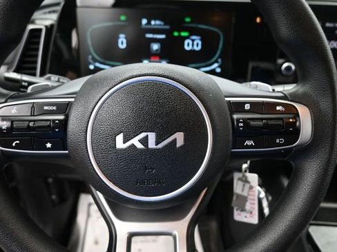 Used 2023 Kia Sportage LX AWD/4WD image 18