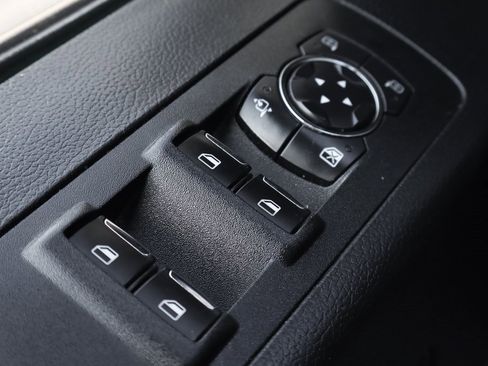 Used 2020 Ford F150 Lariat image 17