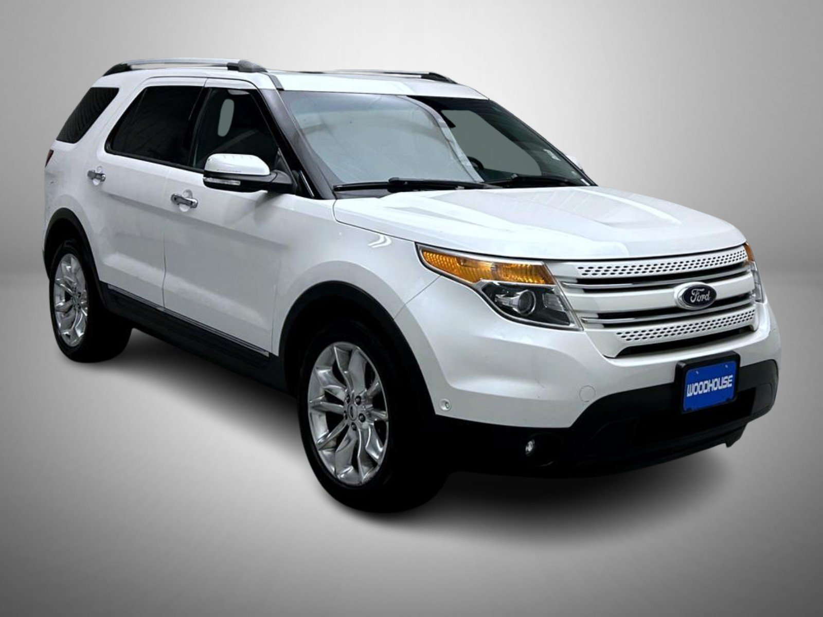 Used 2014 Ford Explorer Limited w/ Equipment Group 302A AWD/4WD image 3