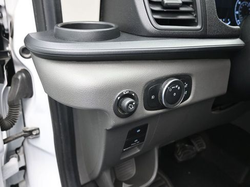 Used 2023 Ford Transit 350 XLT image 13