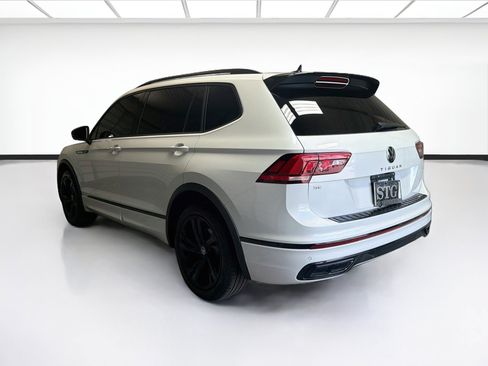 Used 2023 Volkswagen Tiguan SE R-Line FWD image 6