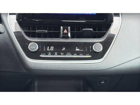 Certified 2024 Toyota Corolla LE FWD image 25