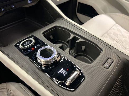 New 2026 Jeep Cherokee Overland AWD/4WD image 23