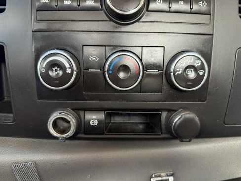 Used 2013 Chevrolet Silverado 3500 W/T w/ Skid Plate Package image 27