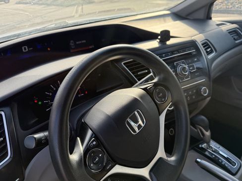 Used 2013 Honda Civic LX image 15