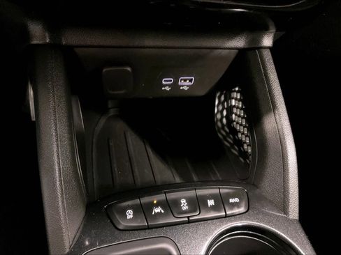 Used 2025 Chevrolet TrailBlazer LT image 26