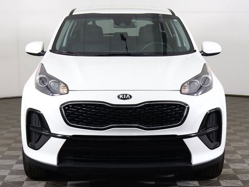 Used 2022 Kia Sportage LX image 8