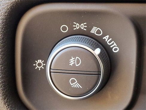 Used 2022 RAM 1500 Big Horn image 23