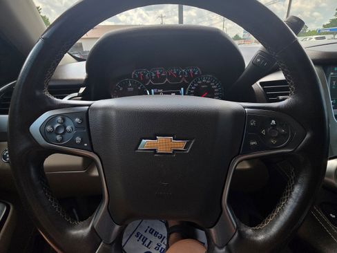 Used 2020 Chevrolet Tahoe LT RWD image 9