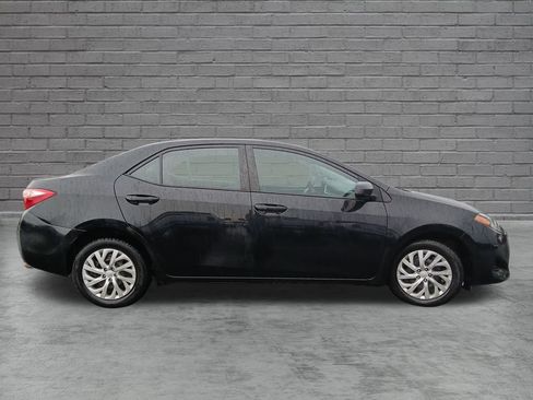 Used 2019 Toyota Corolla LE FWD image 6