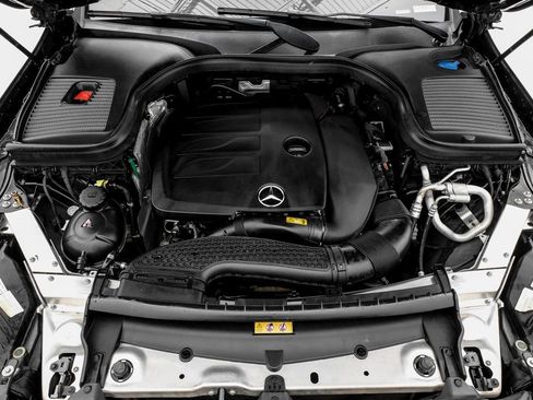 Used 2022 Mercedes-Benz GLC 300 image 46