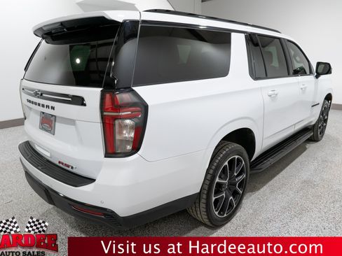 Used 2024 Chevrolet Suburban RST w/ Luxury Package image 5