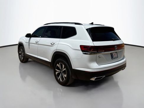 Used 2024 Volkswagen Atlas SE FWD image 5