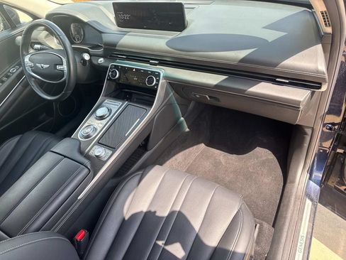 Used 2024 Genesis GV80 2.5T AWD/4WD image 14
