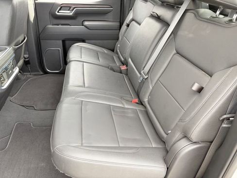Used 2022 GMC Sierra 1500 SLT w/ SLT Convenience Package AWD/4WD image 27