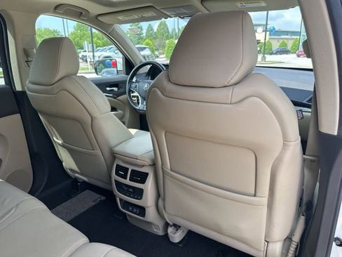 Used 2019 Acura MDX FWD image 29
