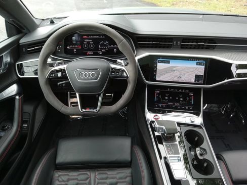 Used 2022 Audi RS 7 Sportback AWD/4WD image 13