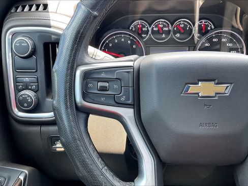 Used 2022 Chevrolet Silverado 1500 LT w/ Convenience Package II RWD image 24