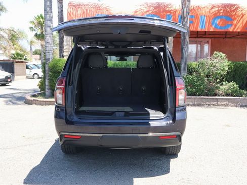 Used 2022 Chevrolet Tahoe RST w/ Luxury Package AWD/4WD image 8