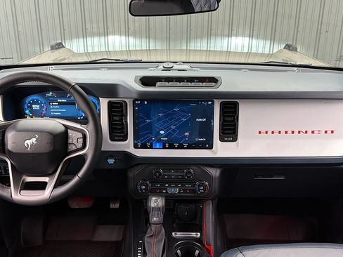 Used 2026 Ford Bronco Heritage Edition AWD/4WD image 46