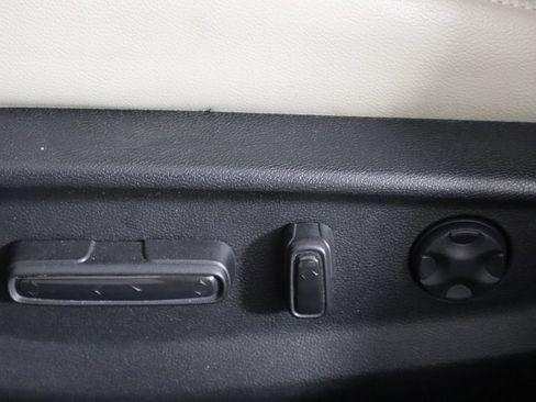 Used 2018 Honda Accord Touring image 22