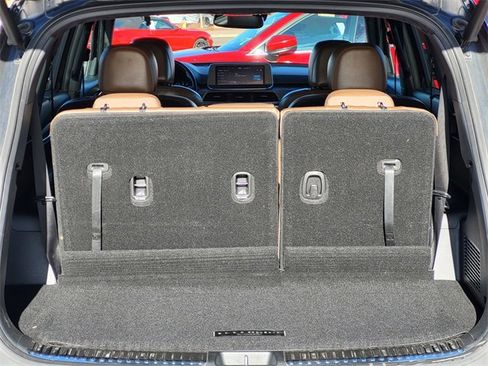 Used 2022 Kia Telluride SX w/ SX Prestige Package image 25