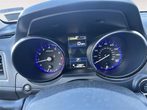 Used 2017 Subaru Outback 3.6R Limited image 19