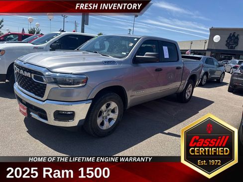Used 2025 RAM 1500 Big Horn AWD/4WD image 1