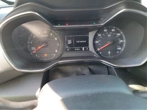 Used 2022 Chevrolet TrailBlazer LT w/ Convenience Package FWD image 7
