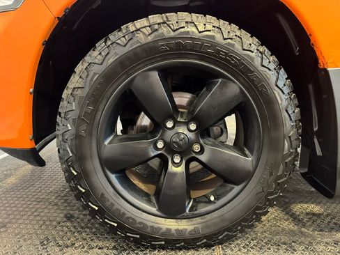 Used 2015 RAM 1500 Sport w/ Ignition Orange Sport Package AWD/4WD image 40